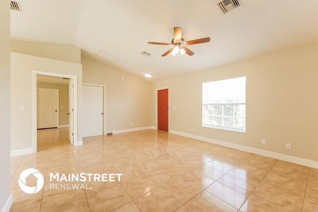 4110 20th St SW in Lehigh Acres, FL - Building Photo - Building Photo