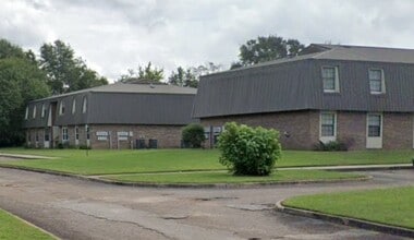 626 AL-103 in Slocomb, AL - Building Photo - Building Photo