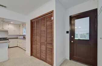 5504 Joe Sayers Ave in Austin, TX - Building Photo - Building Photo