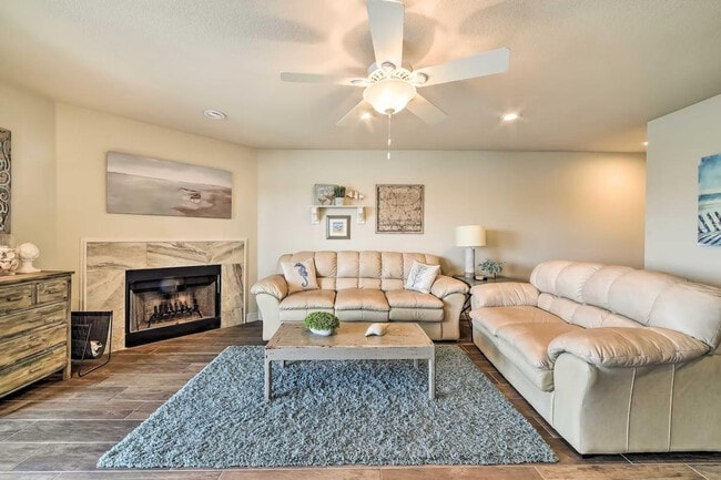 15425 Fortuna Bay Dr in Corpus Christi, TX - Building Photo - Building Photo