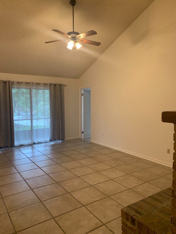 7818 Fawn Hill Ct in Jacksonville, FL - Building Photo - Building Photo