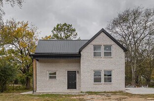 830 Market St in Prospect, TN - Building Photo