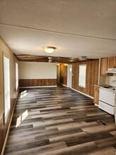 1018 Aaron Ln in Jacksonville, NC - Building Photo - Building Photo