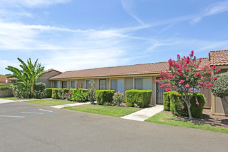 Yosemite Apartments in Merced, CA - Building Photo - Building Photo