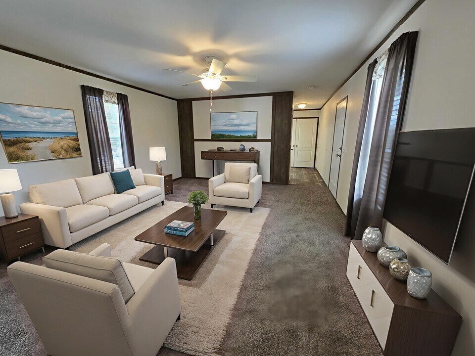 3648 Chestnut St in Village of Clarkston, MI - Building Photo