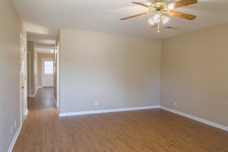 293 Executive Ave in Clarksville, TN - Building Photo - Building Photo