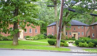 59 Wyman St, Unit 3 in Waban, MA - Building Photo