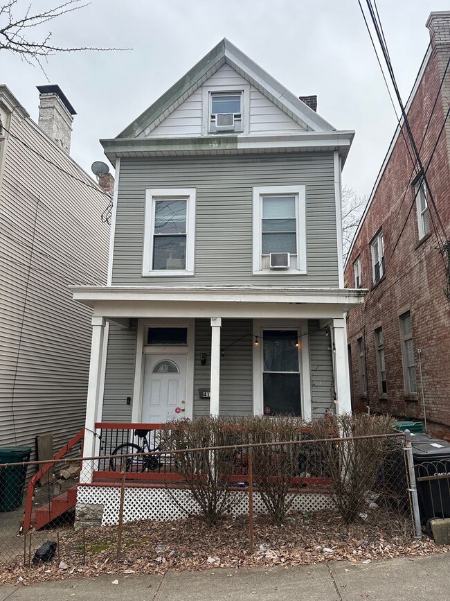 property at 411 Warner St