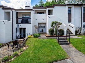 301 Kings Row Dr in Little Rock, AR - Building Photo