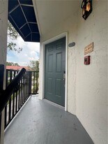 5168 Conroy Rd in Orlando, FL - Building Photo