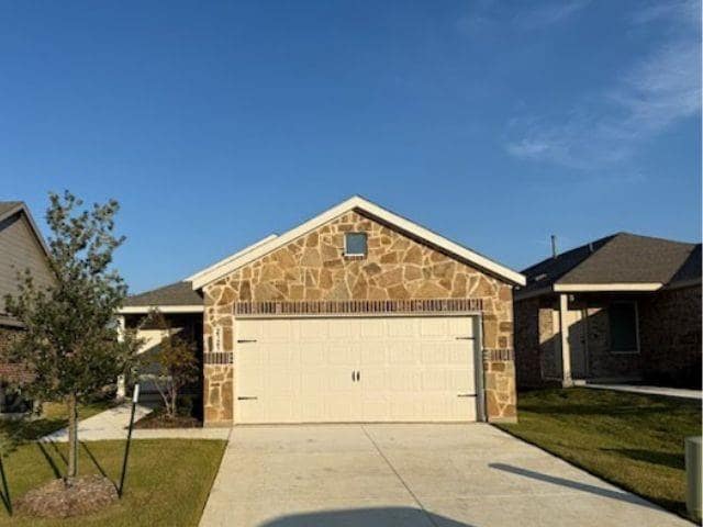 property at 2121 Sulky Ln