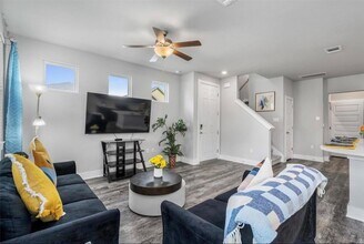 7604 Grand Linden Wy in Austin, TX - Building Photo - Building Photo