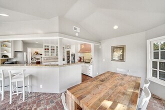 2600 Basswood St in Newport Beach, CA - Building Photo - Building Photo