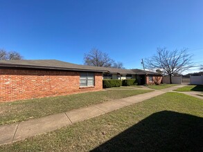 7316 Sanger Ave in Waco, TX - Building Photo - Building Photo