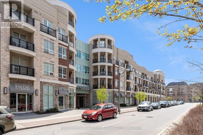 216-216 Oak Park Blvd