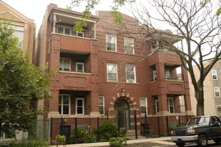 4735 S St. Lawrence Ave Apartments