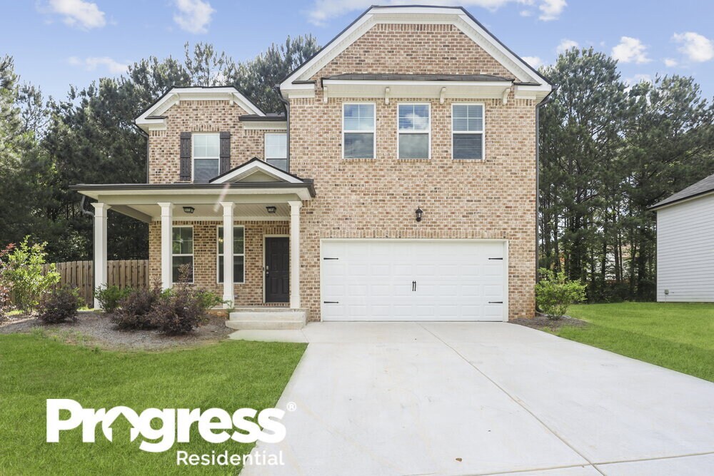 6755 Hill Rock Ln in Fairburn, GA - Building Photo