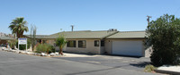 66563 5th St in Desert Hot Springs, CA - Foto de edificio - Building Photo