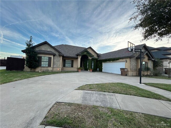 3 Ida St in Edinburg, TX - Building Photo - Building Photo