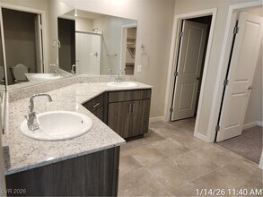 7125 Liberty Landing St in Las Vegas, NV - Building Photo - Building Photo