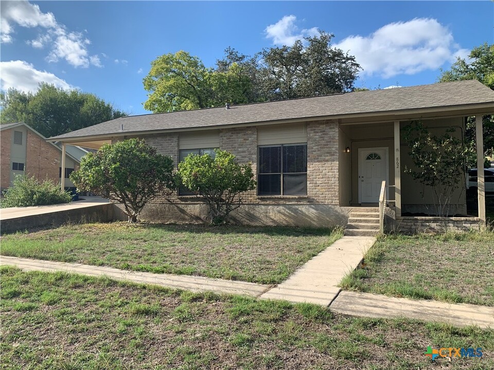 862 Wood Rd in New Braunfels, TX - Building Photo