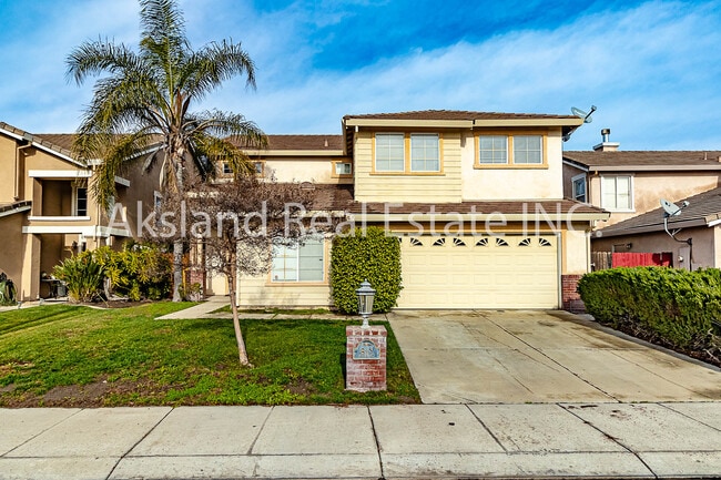 property at 813 Boulder Ave