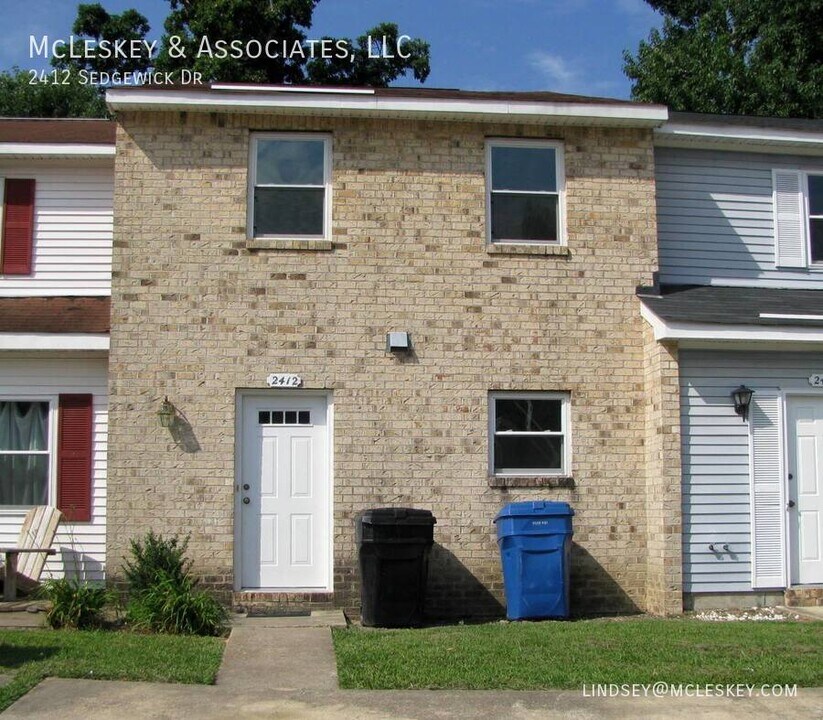 2412 Sedgewick Dr in Virginia Beach, VA - Building Photo
