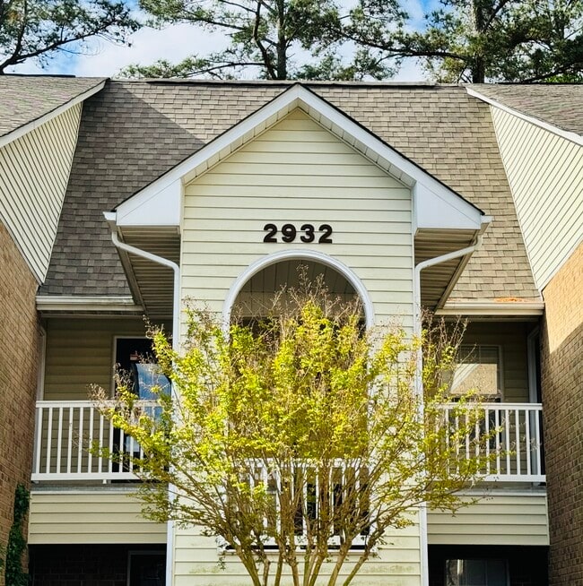 property at 2932 Mulberry Ln