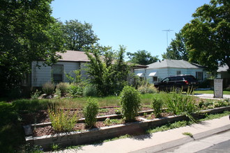 5054 S Alcott St in Denver, CO - Foto de edificio - Building Photo