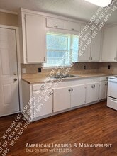 281 S 2nd St in Huntington, TX - Building Photo - Building Photo