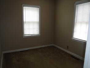 2932 Penn St in St. Joseph, MO - Foto de edificio - Building Photo