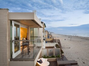 2606 Ocean Front in Del Mar, CA - Building Photo - Building Photo