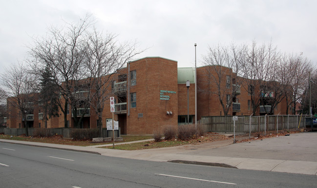 Wentworth St School Manor