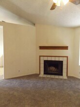 4013 E Amberwood Dr in Phoenix, AZ - Building Photo - Building Photo