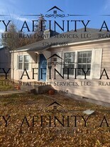 206 E Church St in Carlsbad, NM - Building Photo