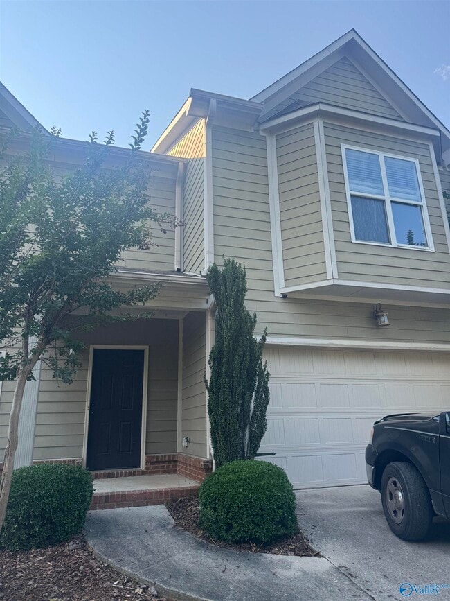 property at 208 Treetop Dr SE