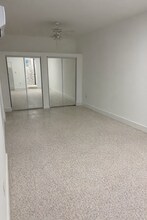 900 NW 32nd Ave in Miami, FL - Building Photo - Building Photo