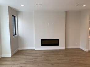 5599 S Curtice St, Unit D in Littleton, CO - Foto de edificio - Building Photo