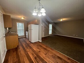 2535 Rex Ave SW in Atlanta, GA - Building Photo - Building Photo