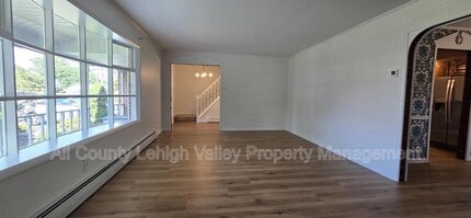 7102 Linden Rd in Macungie, PA - Building Photo - Building Photo