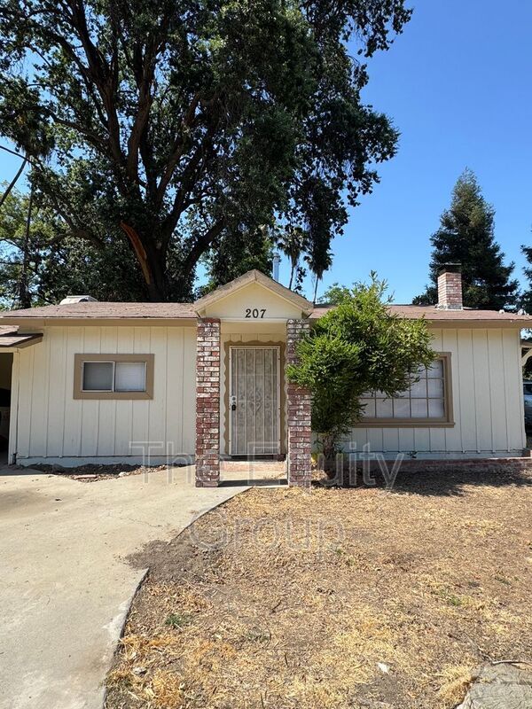 property at 207 S Linwood Ave