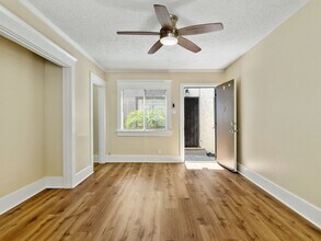 1460 Gaviota Ave in Long Beach, CA - Building Photo - Building Photo