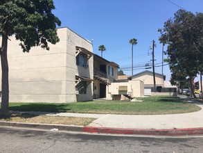 626 N Anna Dr in Anaheim, CA - Building Photo - Building Photo