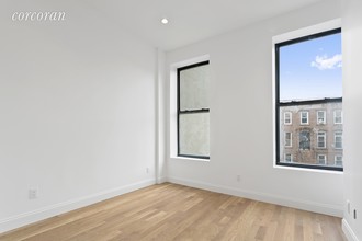 1463 Fulton St in Brooklyn, NY - Building Photo - Interior Photo