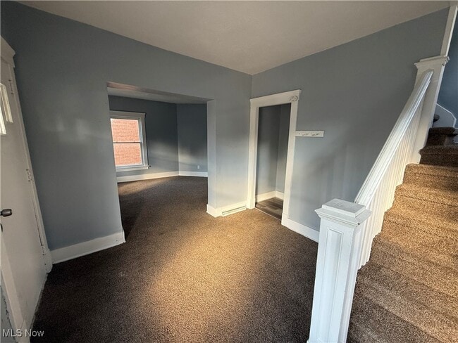 property at 204 Broad Ave NW