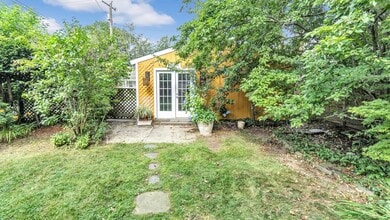 538 Main Rd in Greenport, NY - Building Photo - Building Photo
