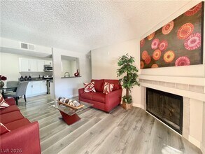 5250 Mission Carmel Ln in Las Vegas, NV - Building Photo - Building Photo