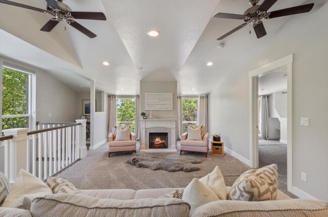 30 E Deer Meadow Ct in Woodland Hills, UT - Building Photo - Building Photo