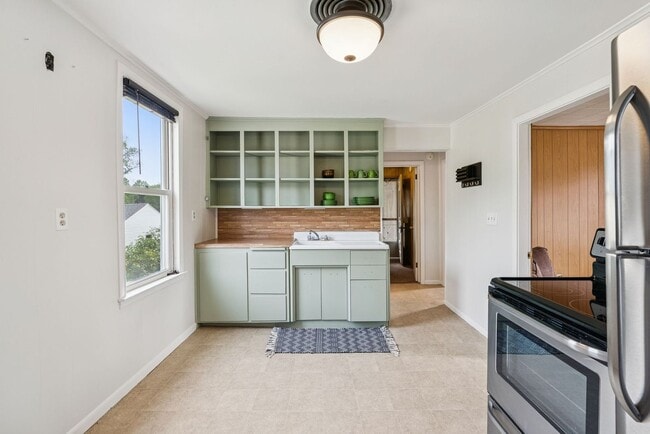 property at 11 Elliott Ave