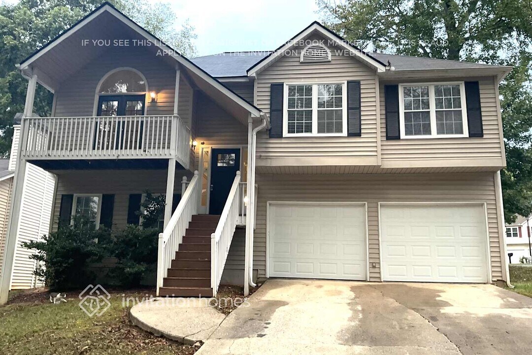 1172 Cayman Ln SW in Marietta, GA - Building Photo